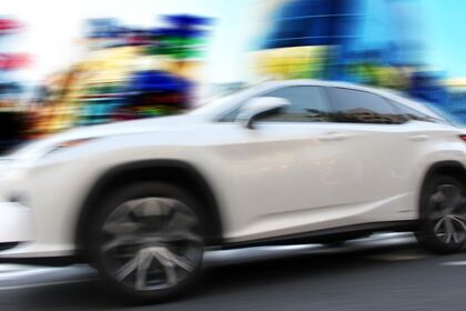 車