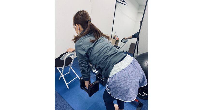 背中